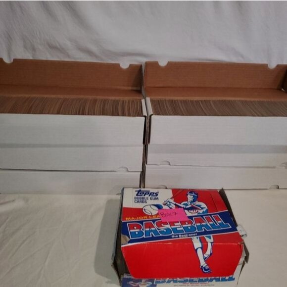 Topps Assorted Baseball Cards Lot of 100 Random - Picture 6 of 7